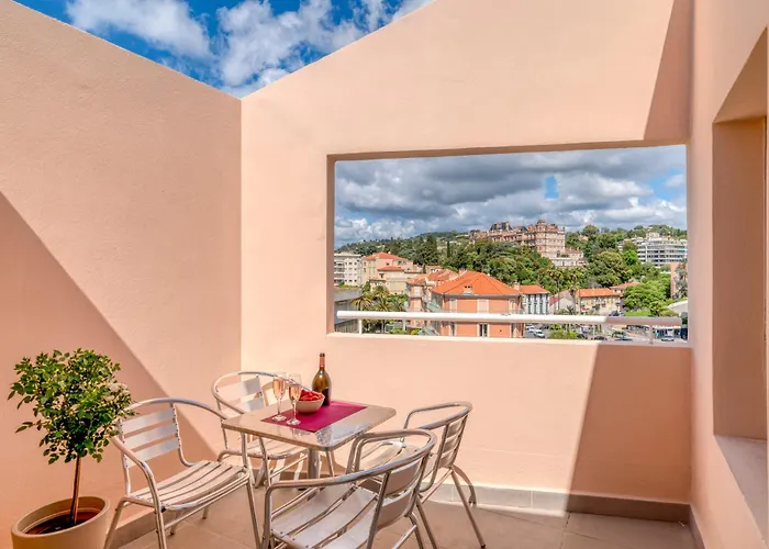 Duplex Centre De - Terrasse, Sunset & Pool *