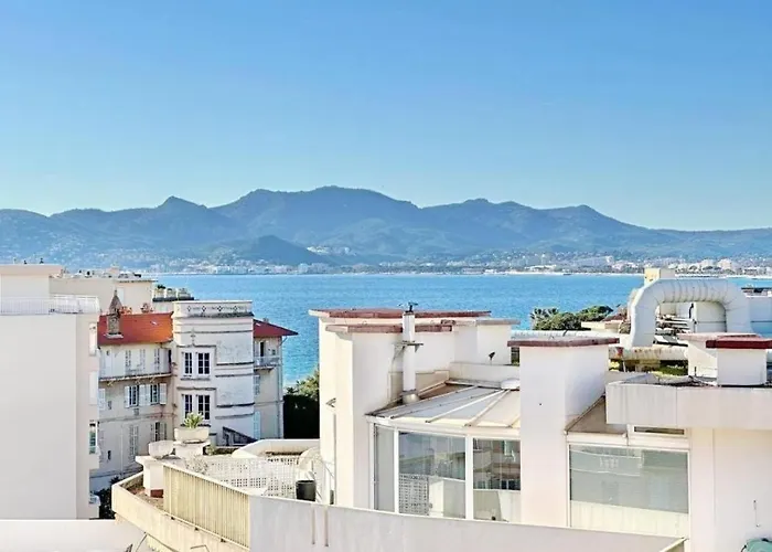 Duplex Centre De - Terrasse, Sunset & Pool * Cannes